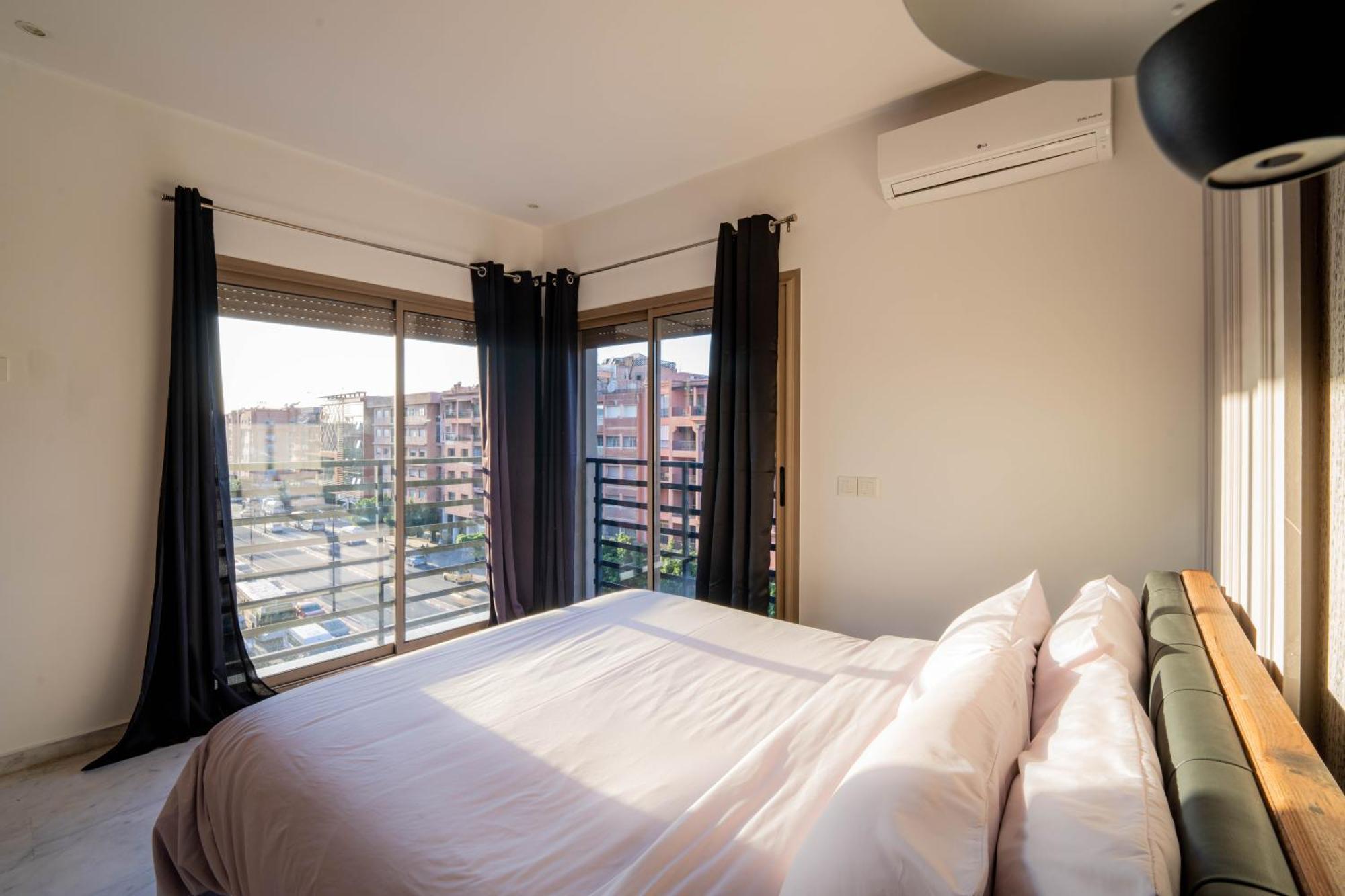New ! Unique Equipped Flat In The Heart Of Marrakech Apartment มาร์ราเกช ภายนอก รูปภาพ